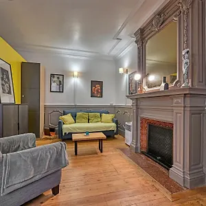 https://utopique-2-min-palais-des-papes-wifi-patio.fr-provencehotel.com